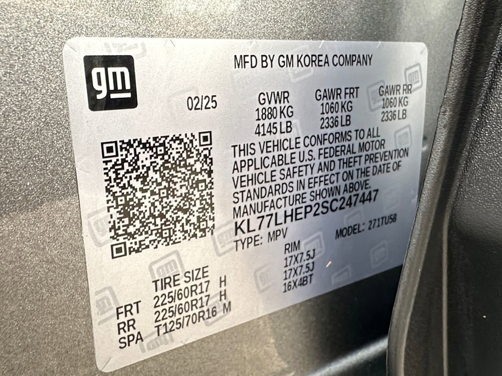 Used 2025 Chevrolet Trax LT w/ Driver Confidence Package FWD image 16