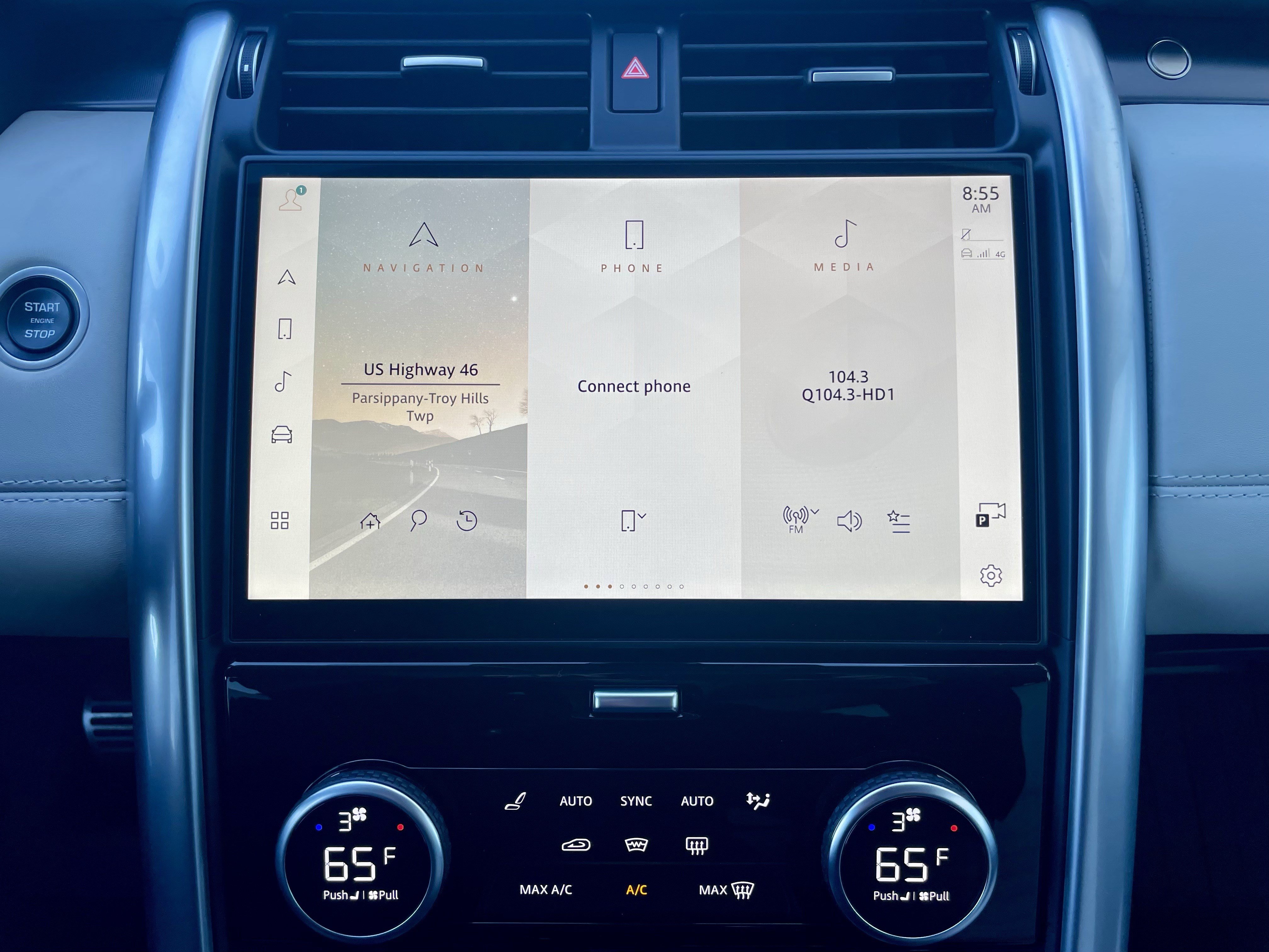 Certified 2025 Land Rover Discovery Metropolitan Edition AWD/4WD image 19