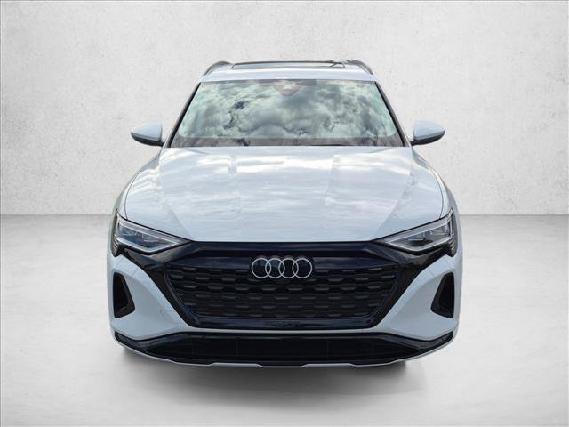 Certified 2024 Audi Q8 e-tron Premium Plus AWD/4WD image 2