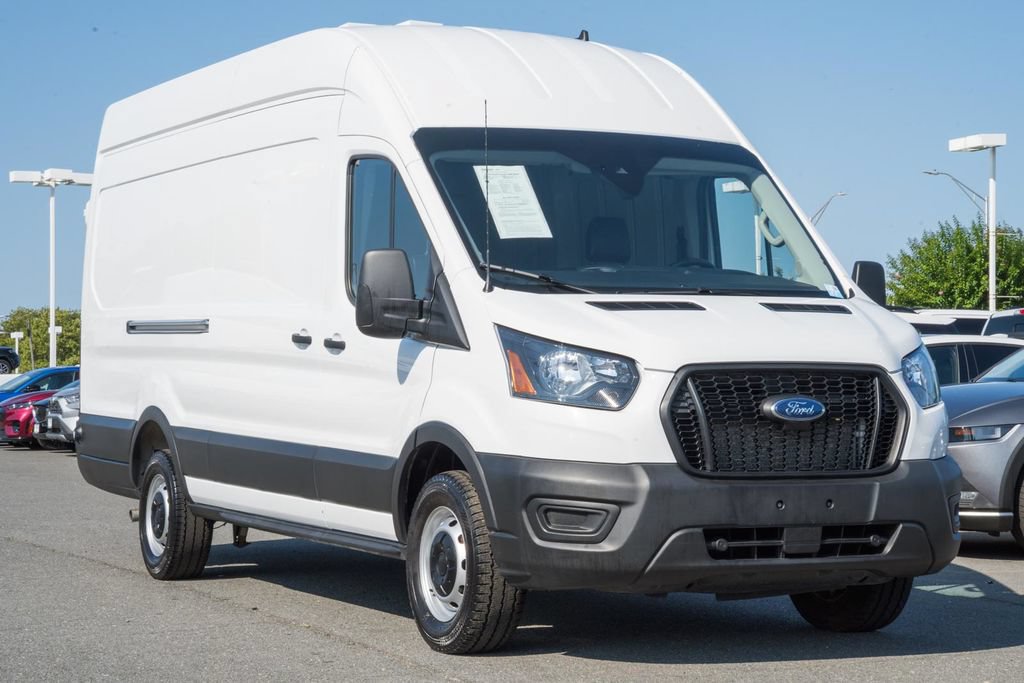 Certified 2025 Ford Transit 250 148 High Roof Extended RWD image 1