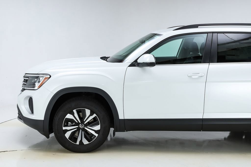New 2026 Volkswagen Atlas SE image 3