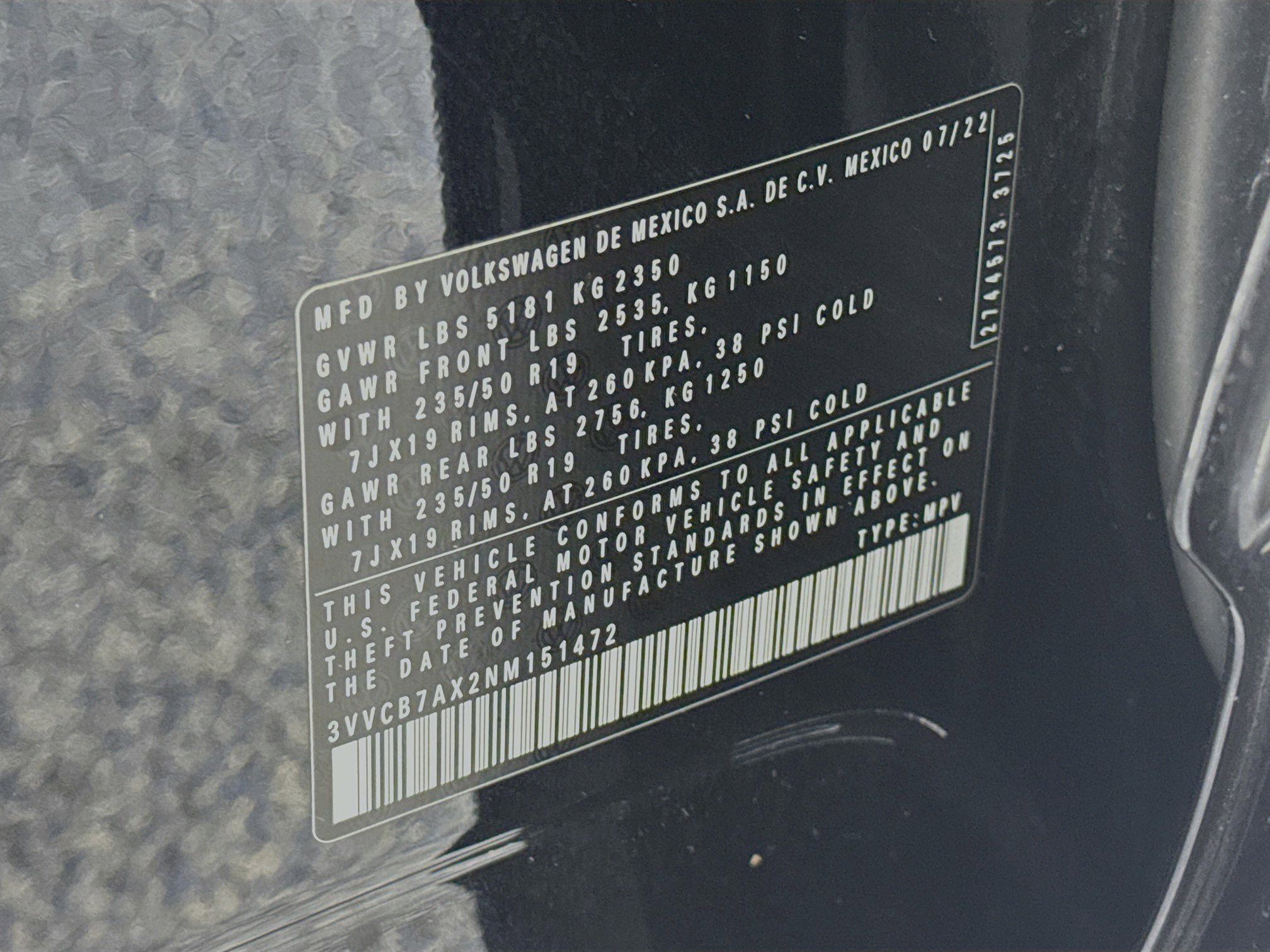 Used 2022 Volkswagen Tiguan SE R-Line image 32