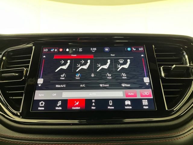 Used 2023 Dodge Durango GT image 28