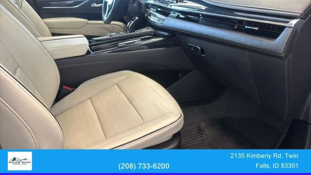 Used 2024 Cadillac Escalade Sport w/ LPO, ONYX Package AWD/4WD image 38