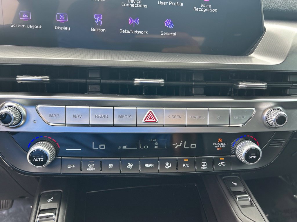 Used 2025 Kia Telluride S FWD image 39