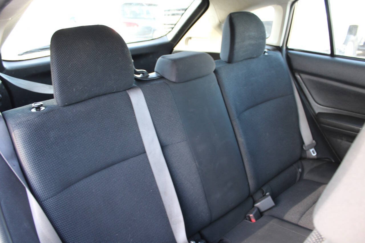 Used 2015 Subaru Impreza 2.0i AWD/4WD image 11