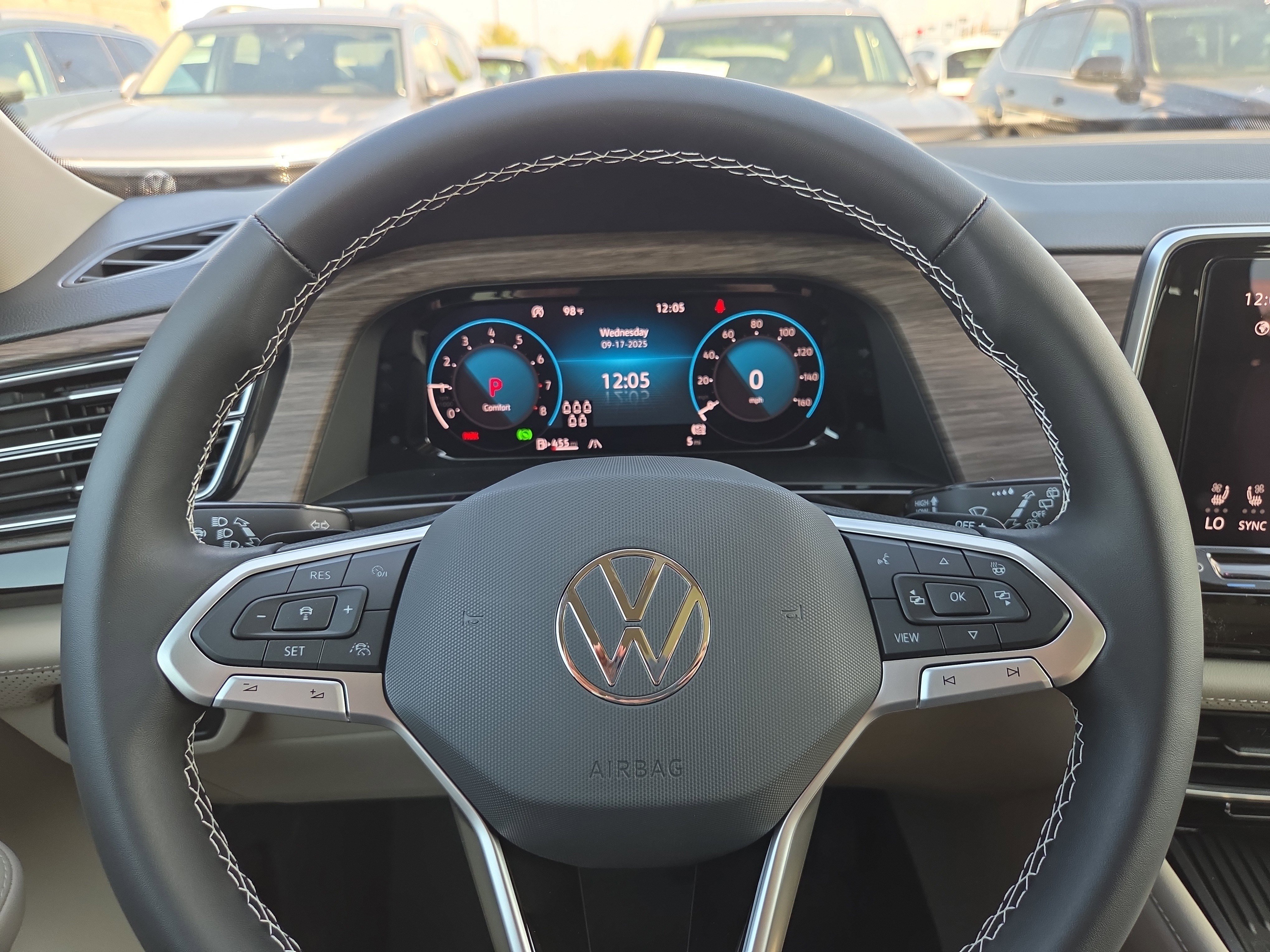 New 2026 Volkswagen Atlas SEL image 10