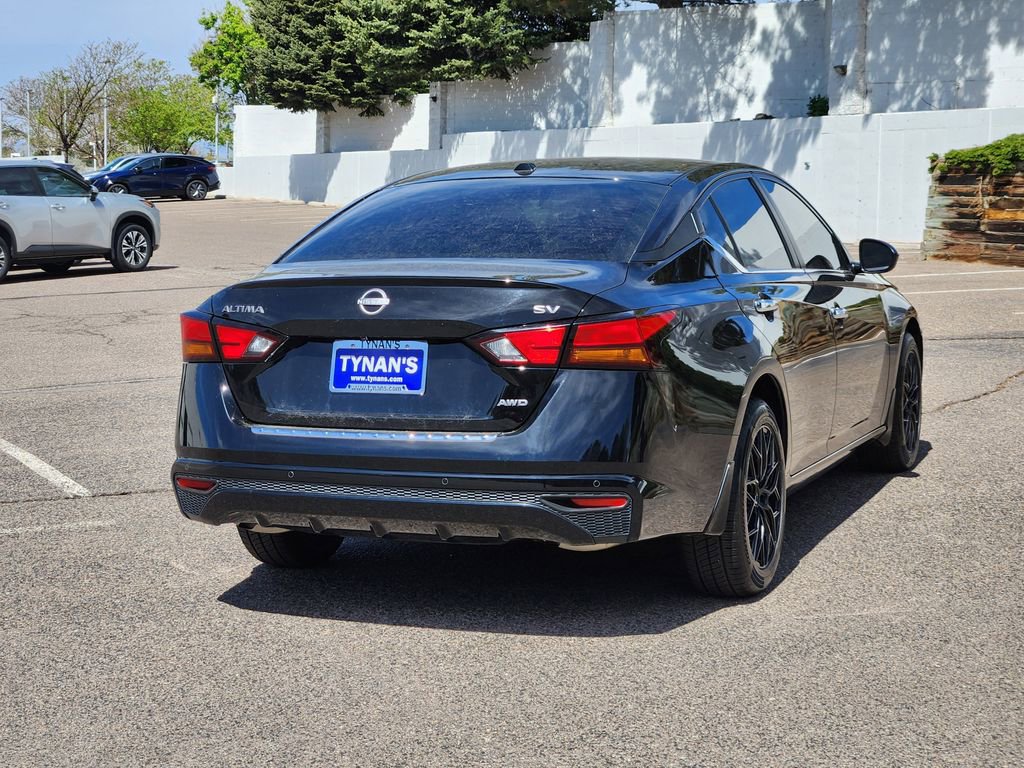 Used 2023 Nissan Altima 2.5 SV AWD/4WD image 7