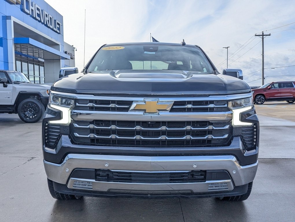 Used 2022 Chevrolet Silverado 1500 LTZ image 12