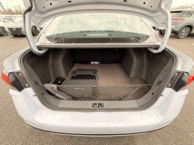 New 2025 Nissan Versa SV w/ Trunk Package FWD image 14