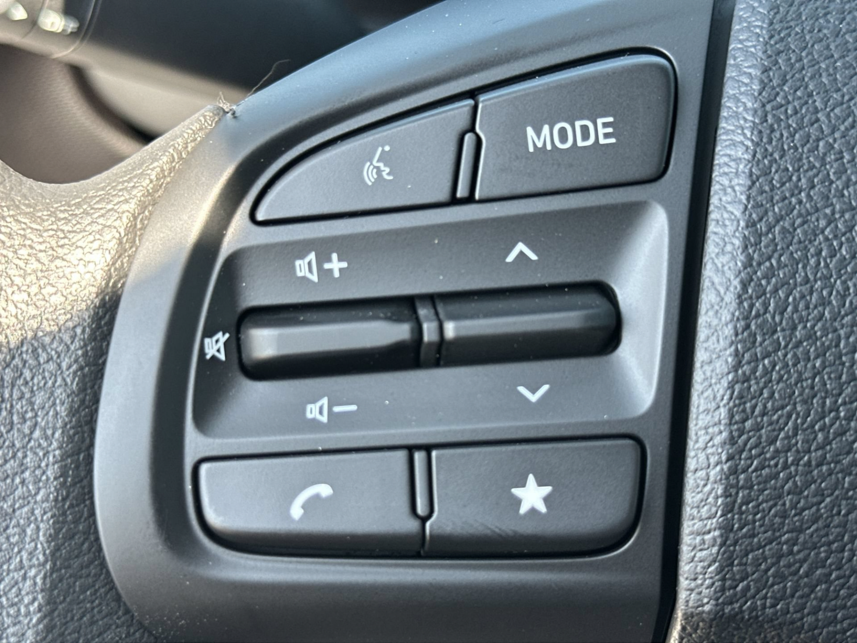 New 2026 Hyundai Venue SE FWD image 26