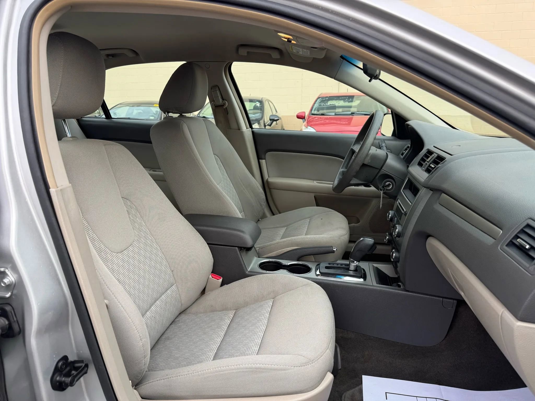 Used 2010 Ford Fusion S image 20