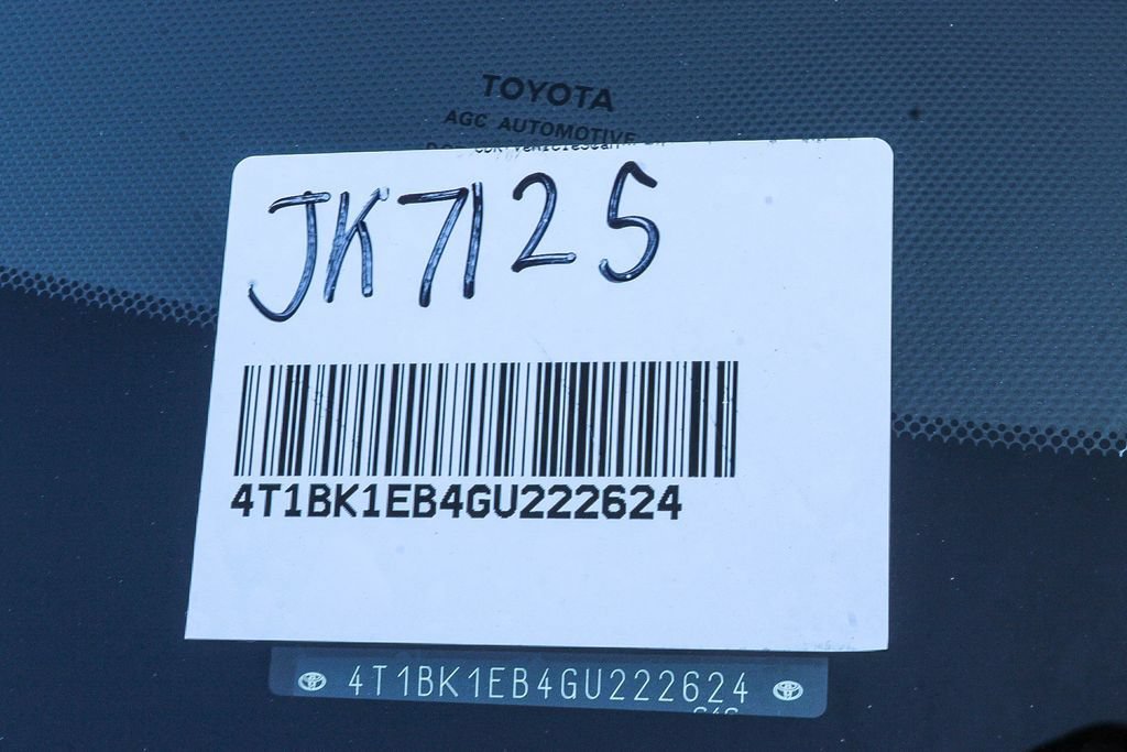 Used 2016 Toyota Avalon Touring w/ Preferred Accessory Package FWD image 29