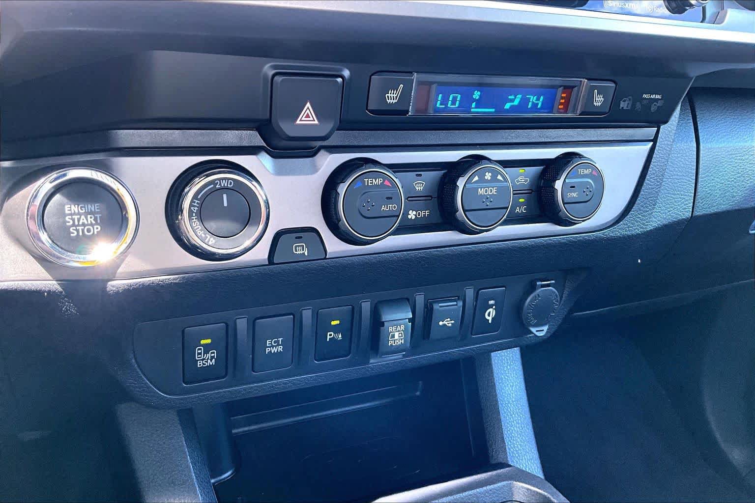 Certified 2023 Toyota Tacoma Limited AWD/4WD image 32