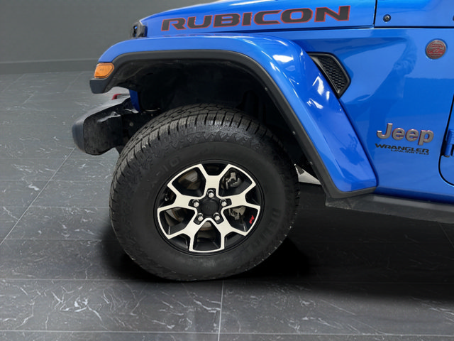 Used 2022 Jeep Wrangler Unlimited Rubicon AWD/4WD image 35