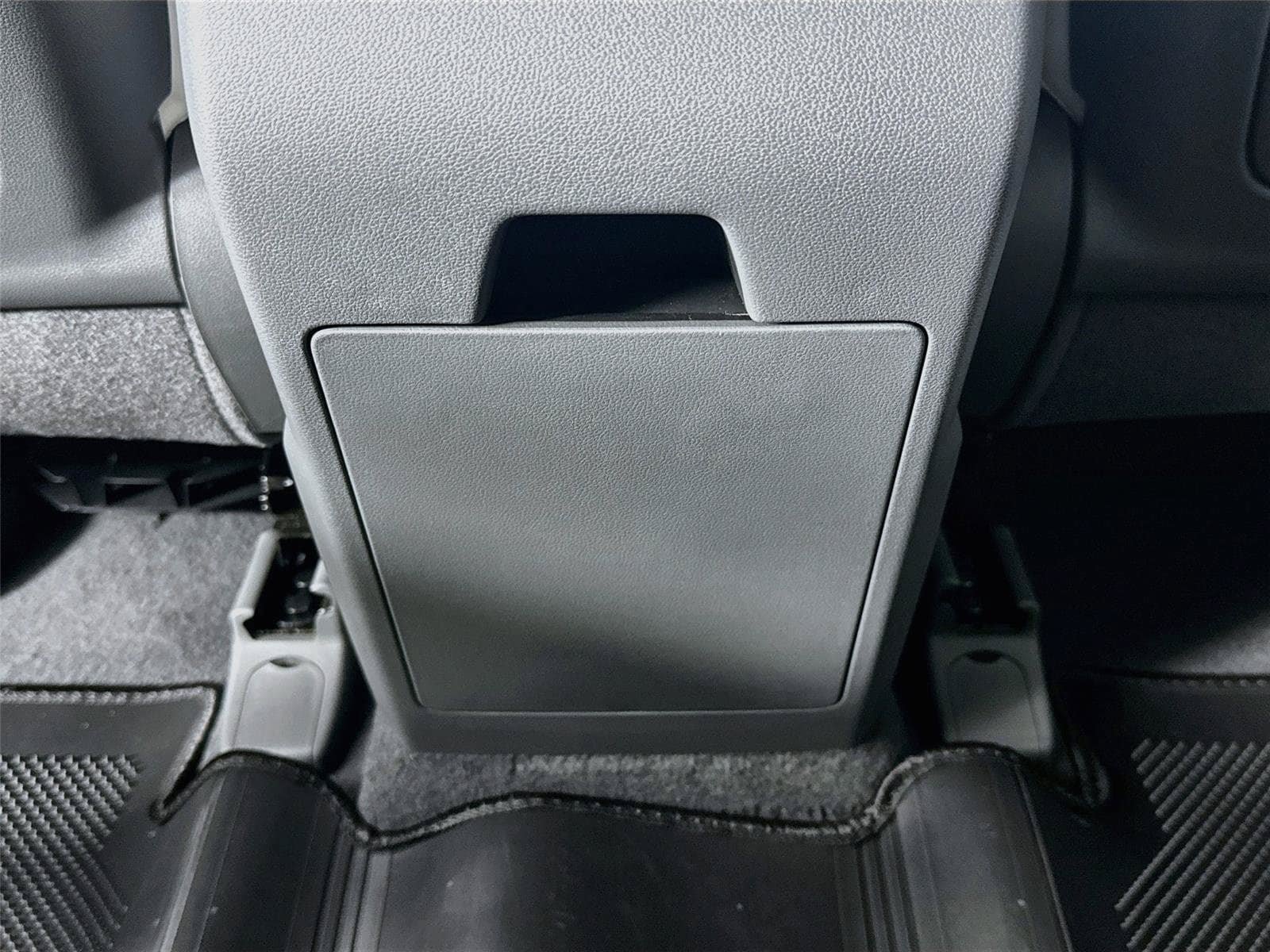 New 2027 Hyundai Santa Fe SEL FWD image 25