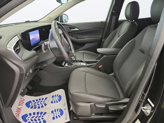 Used 2025 Buick Encore GX Preferred AWD/4WD image 11