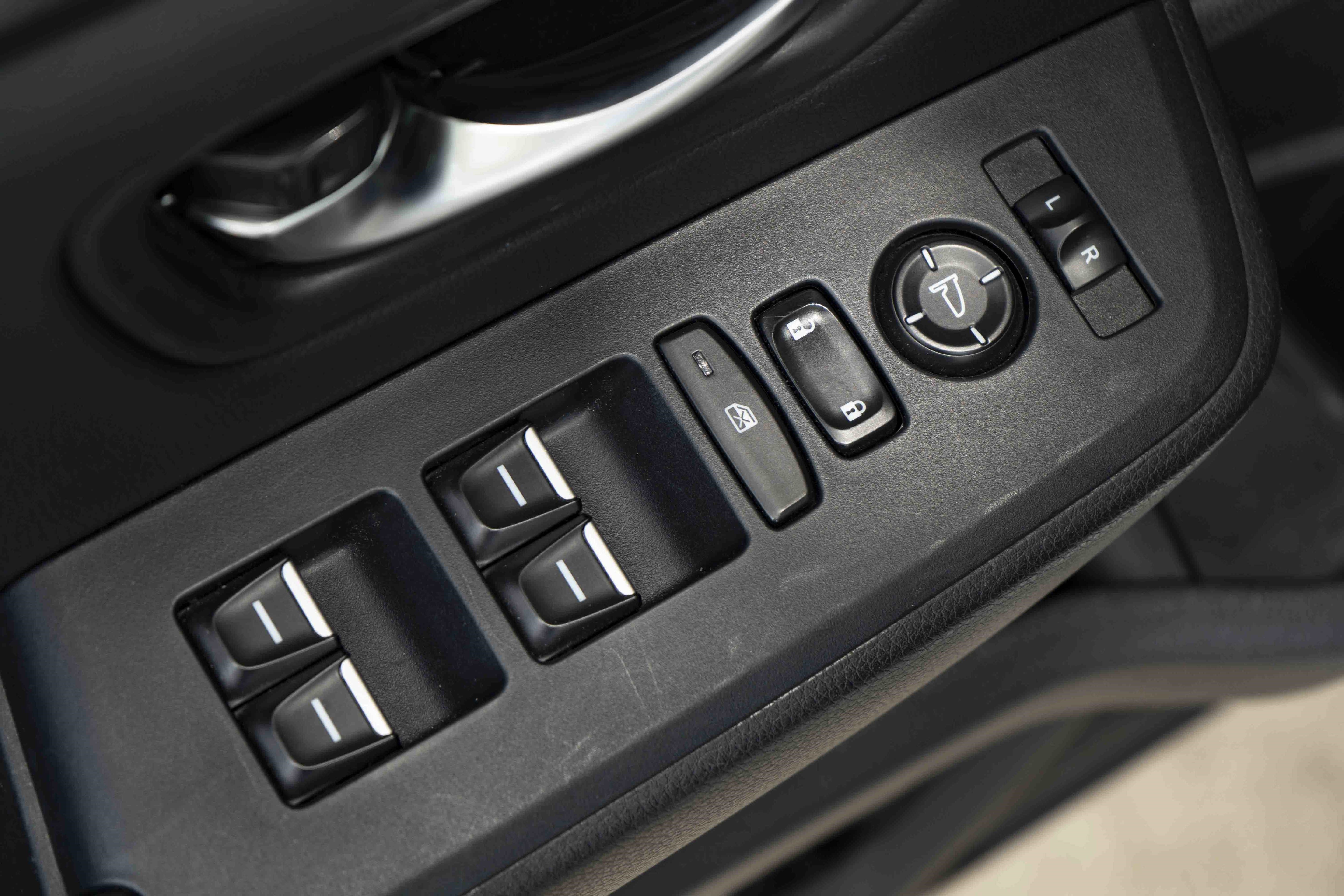 Used 2023 Honda Pilot EX-L image 38