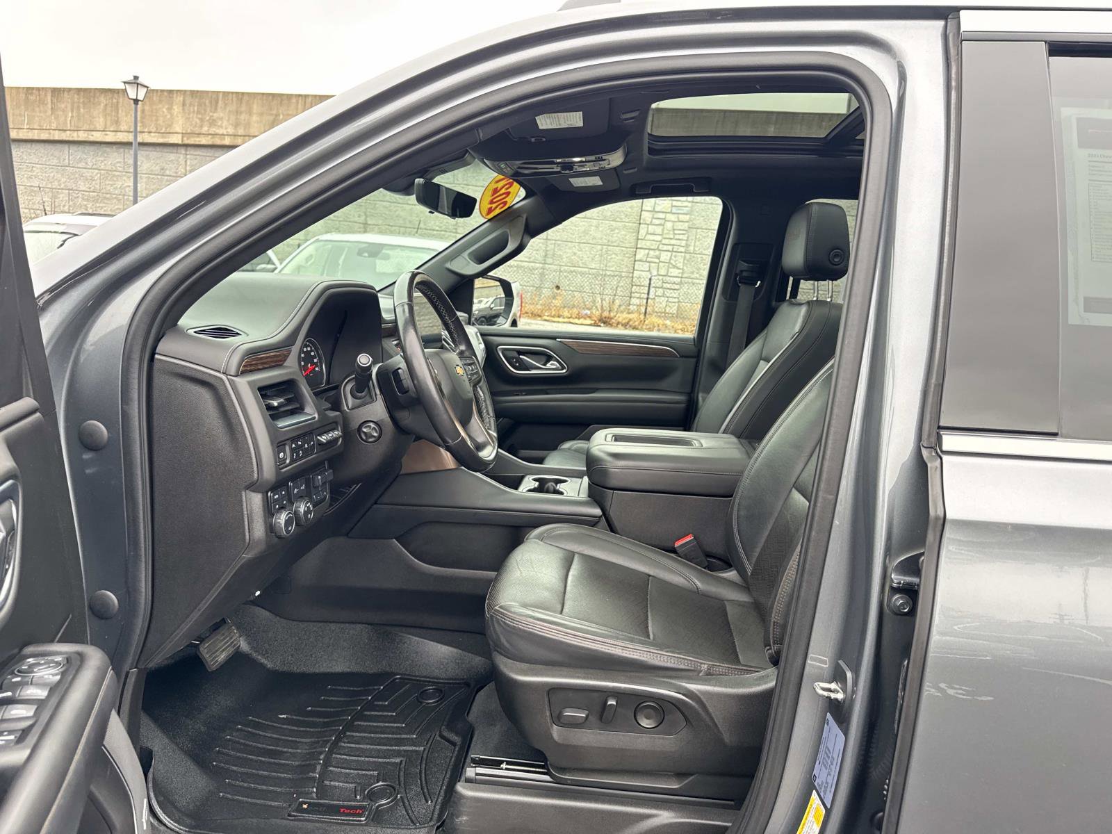 Used 2021 Chevrolet Tahoe High Country image 16