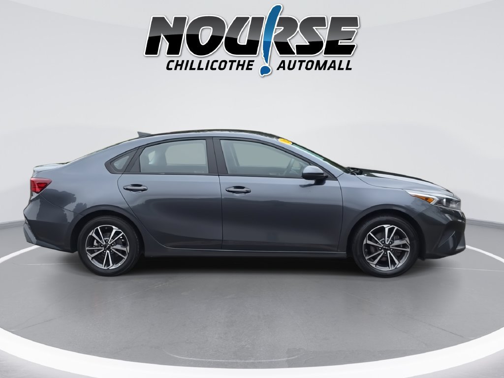 Used 2022 Kia Forte LXS FWD image 9