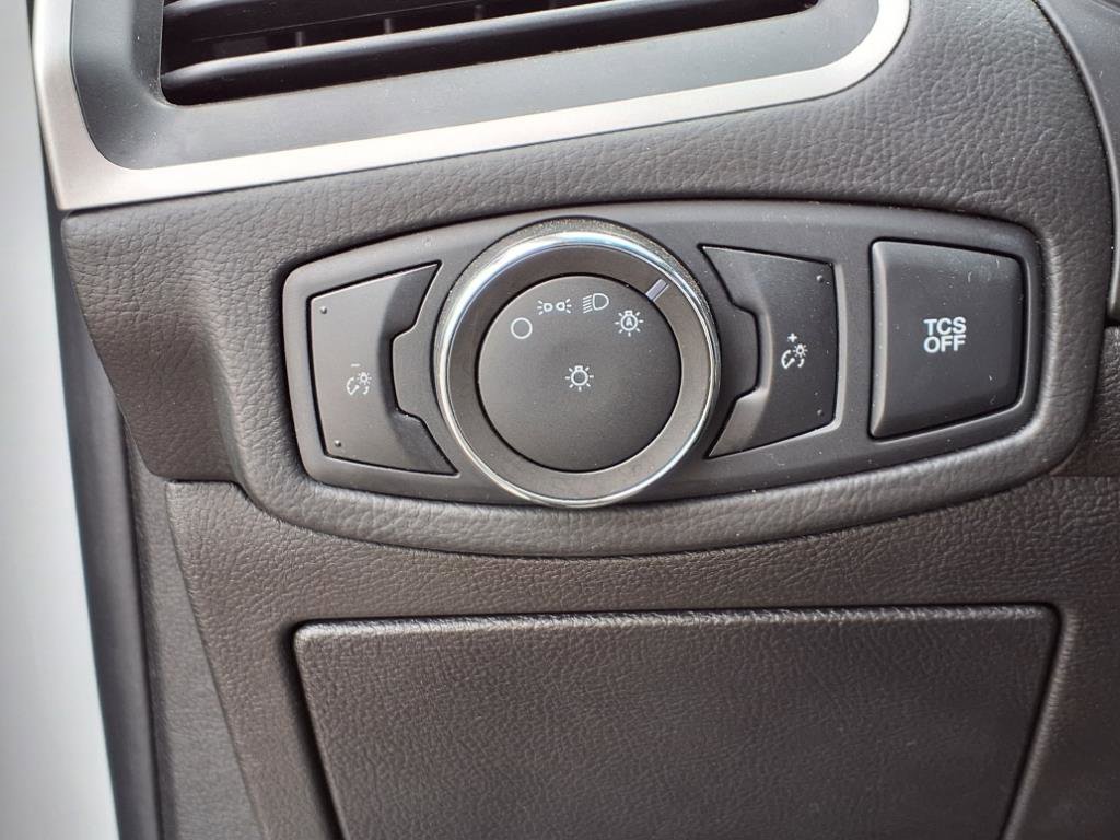 Used 2022 Ford Edge SEL image 22