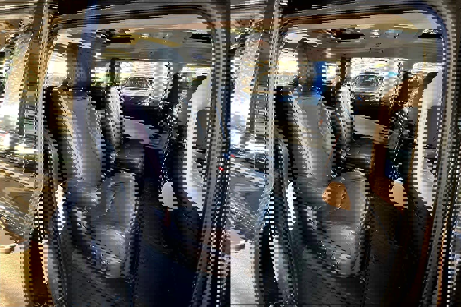 Used 2022 Kia Carnival SX Prestige image 20