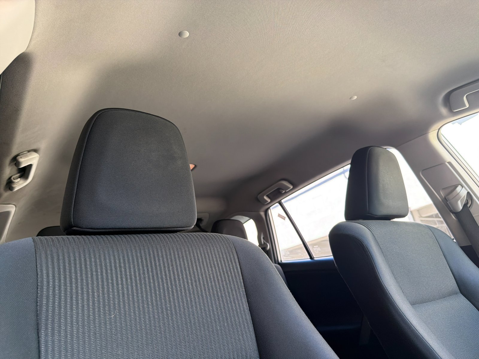 Used 2015 Toyota RAV4 LE FWD image 22