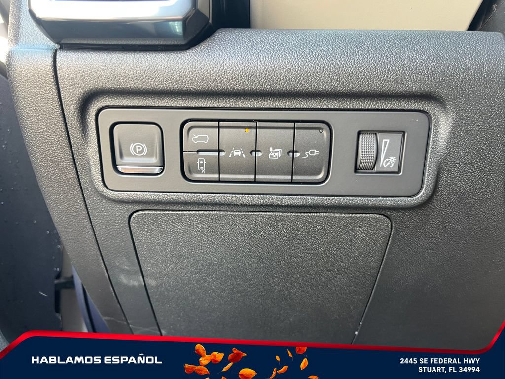 New 2026 GMC Hummer EV SUV AWD/4WD image 17