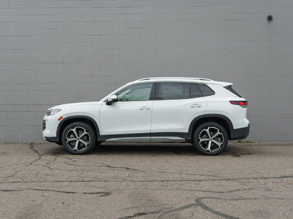 New 2026 Volkswagen Tiguan SE AWD/4WD image 3