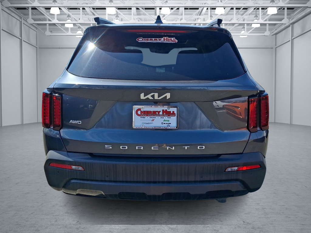 Used 2022 Kia Sorento X-Line EX image 4