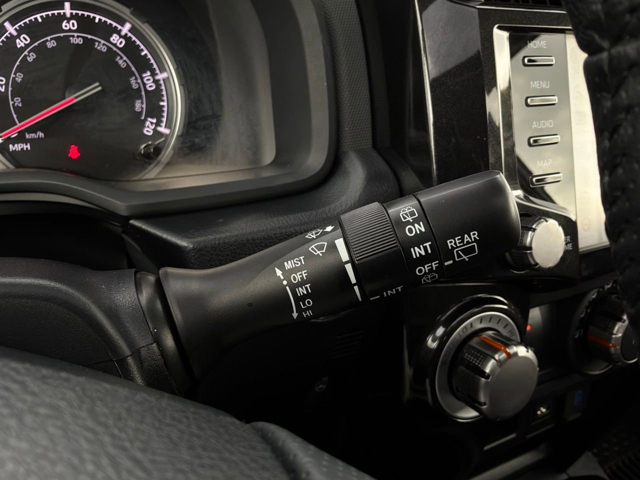 Used 2023 Toyota 4Runner TRD Off-Road Premium w/ Off Road Premium Plus Package AWD/4WD image 36