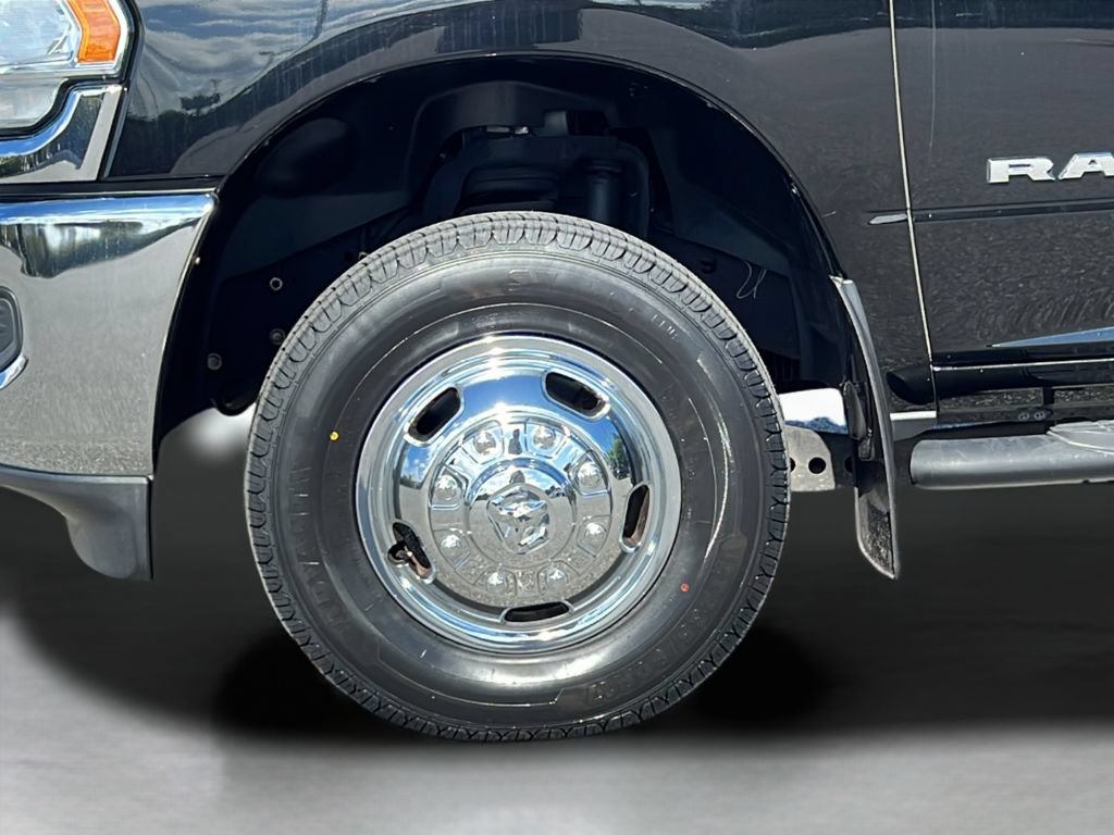 Used 2020 RAM 3500 Tradesman AWD/4WD image 24