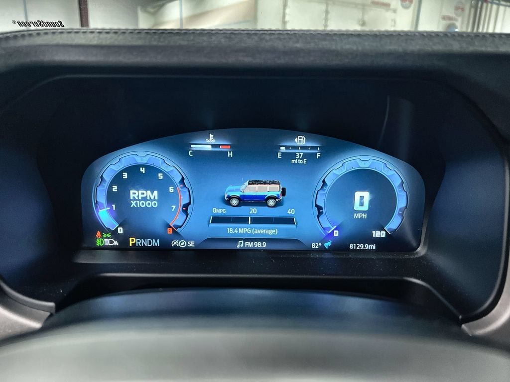 Used 2025 Ford Bronco Outer Banks AWD/4WD image 18