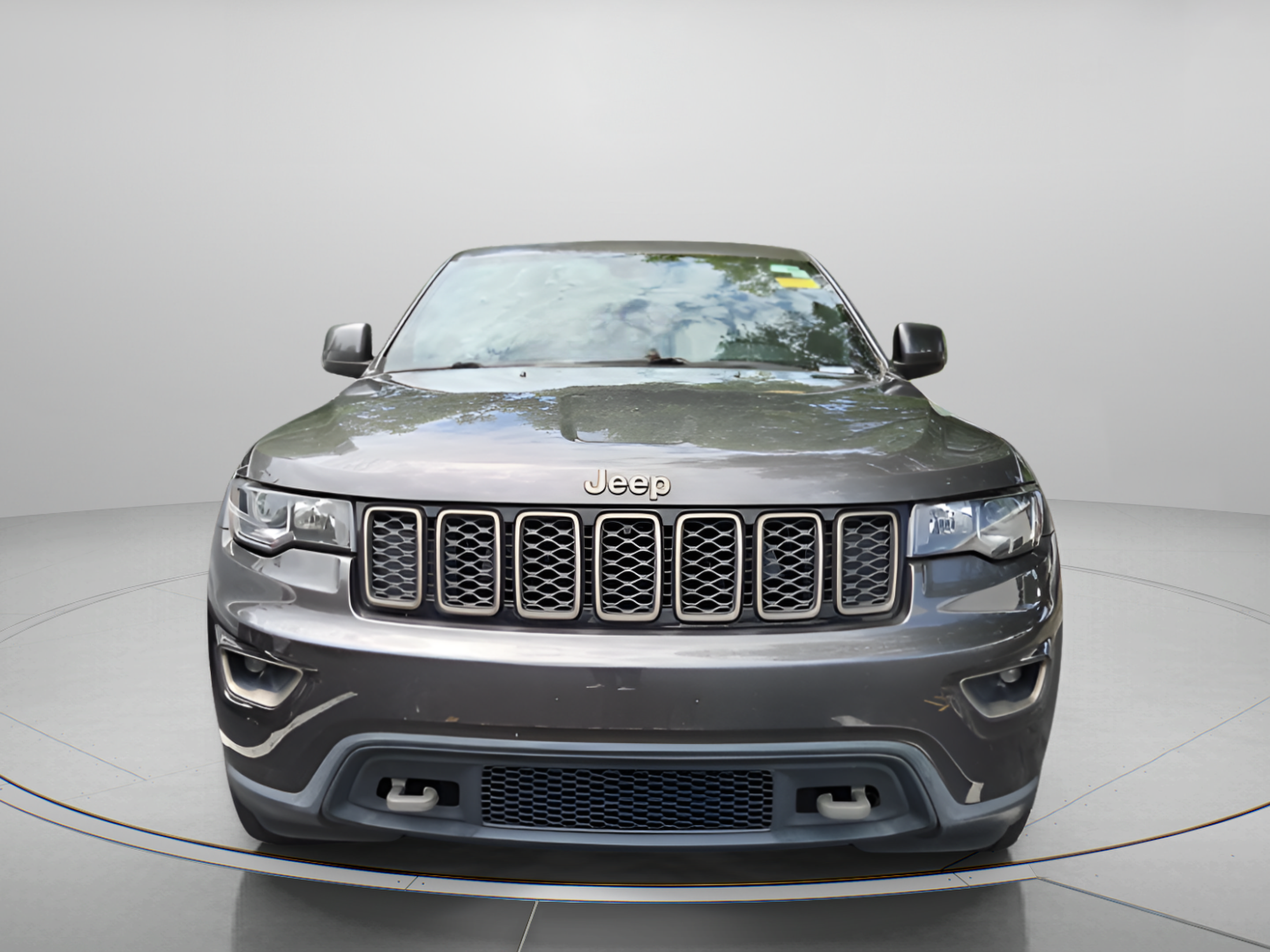 Used 2016 Jeep Grand Cherokee Laredo 75th Anniversary RWD image 3
