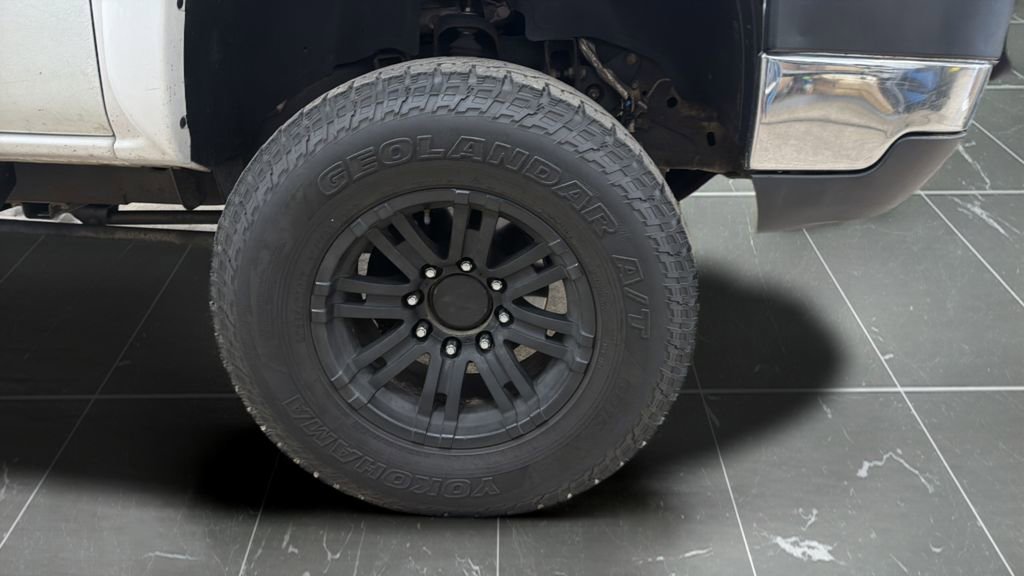 Used 2007 Chevrolet Silverado 2500 LT w/ Skid Plate Package image 10