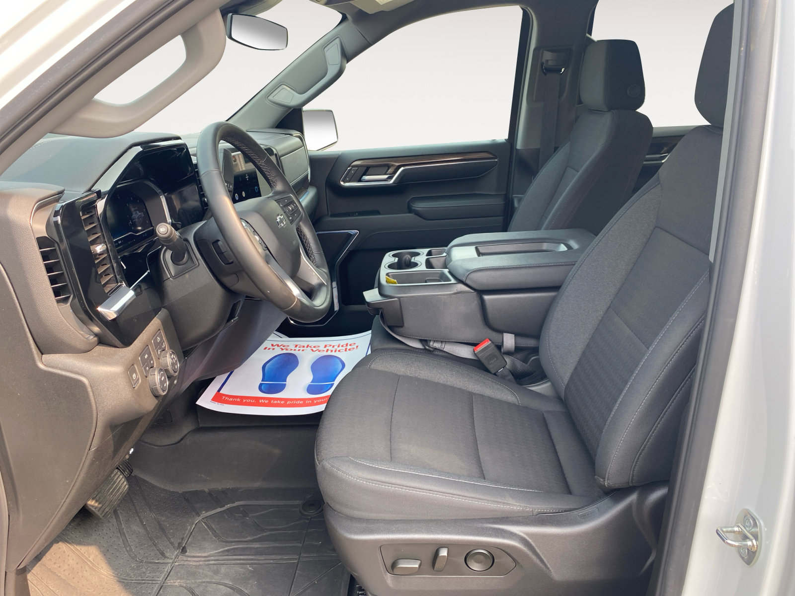 Used 2024 Chevrolet Silverado 1500 RST w/ Redline Edition image 9