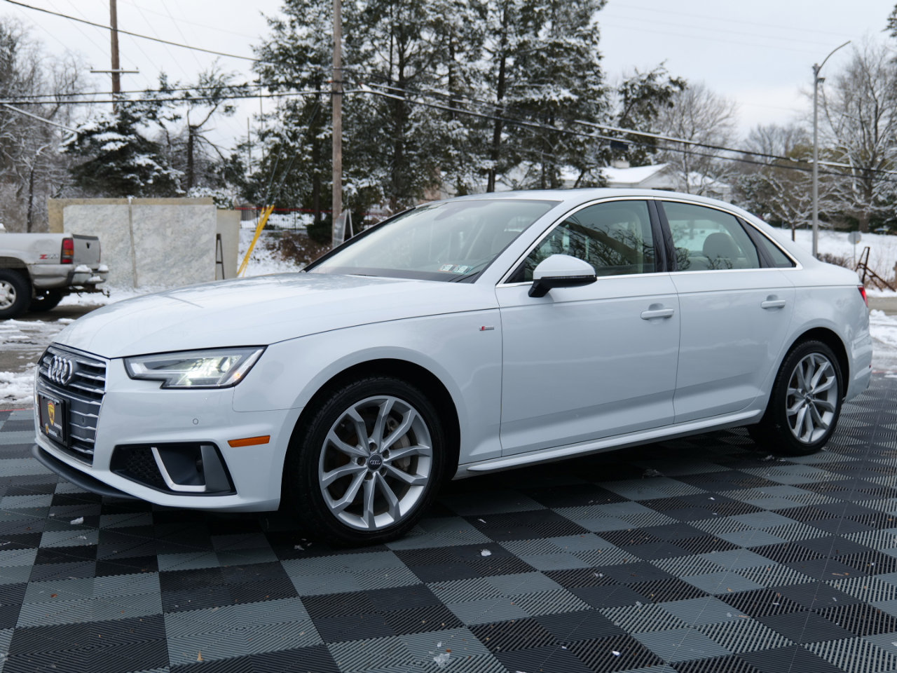 Used 2019 Audi A4 2.0T Premium Plus w/ Premium Plus Package image 77