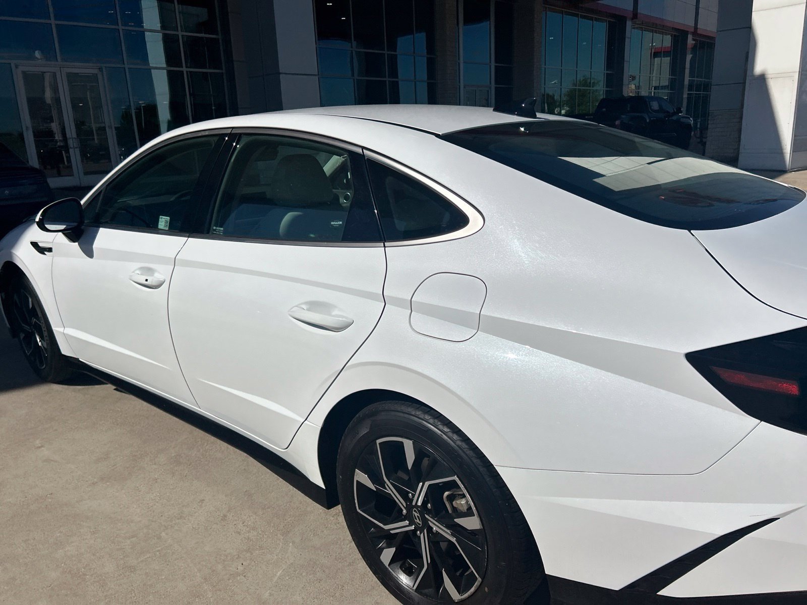 Used 2025 Hyundai Sonata SEL FWD image 12
