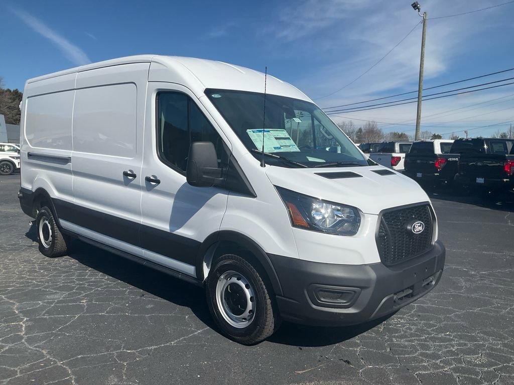 New 2026 Ford Transit 250 148 Medium Roof image 3