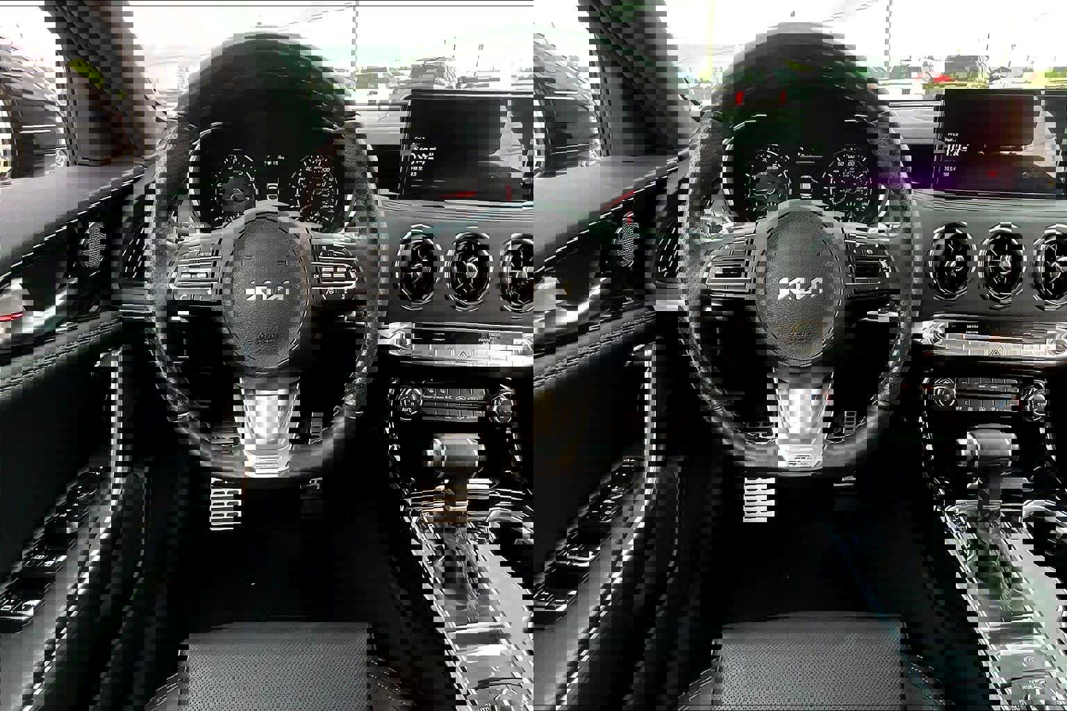 Used 2023 Kia Stinger GT-Line w/ Sun & Sound Package image 6