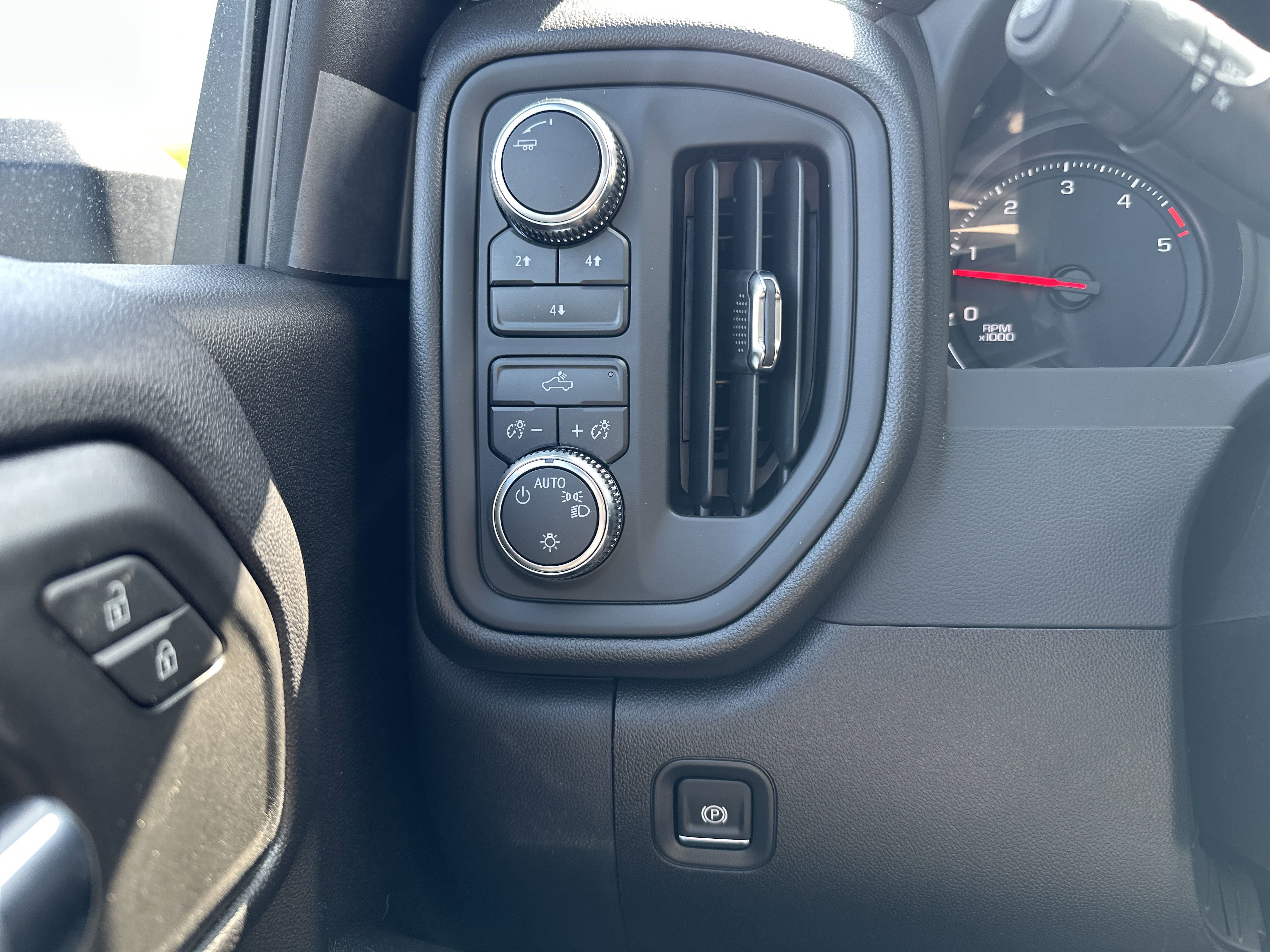 New 2025 GMC Sierra 2500 Pro image 20