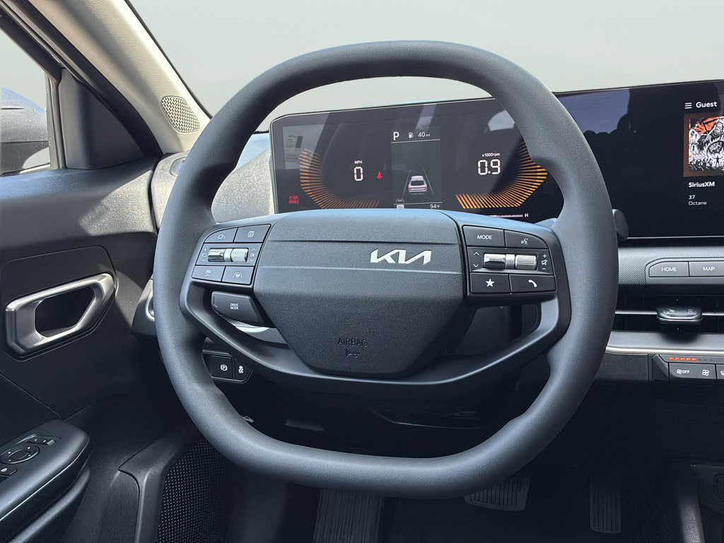 New 2026 Kia K4 FWD image 19