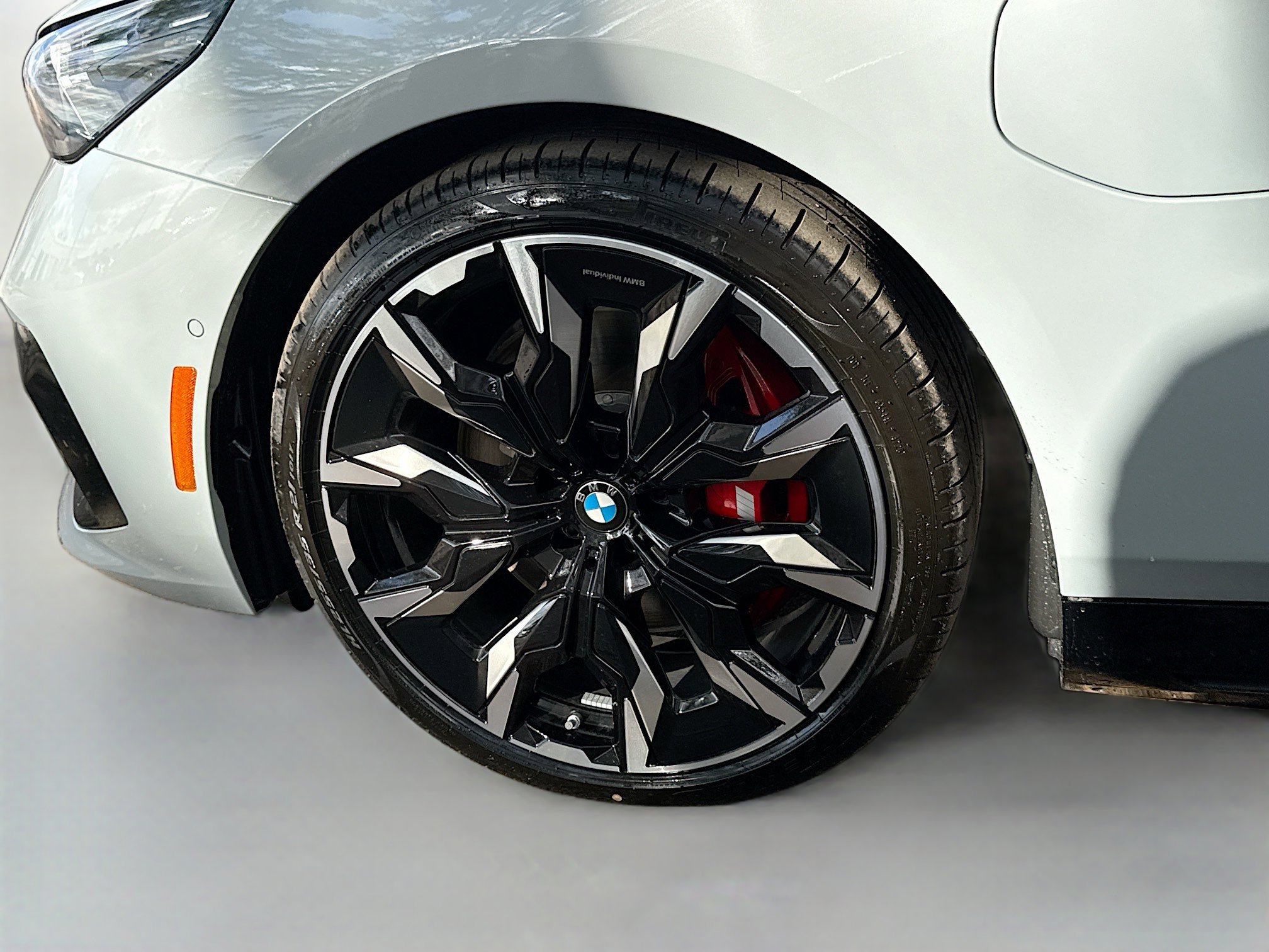 New 2026 BMW 550e xDrive w/ Executive Package AWD/4WD image 42