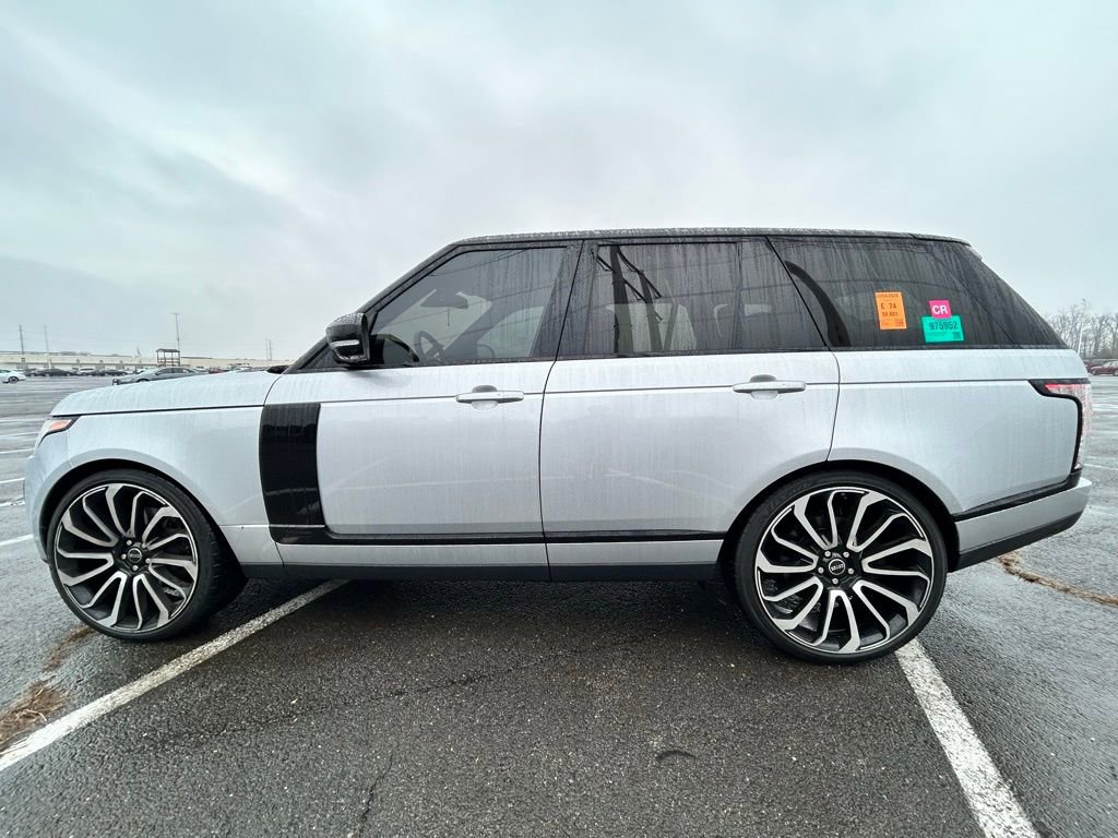 Used 2016 Land Rover Range Rover Supercharged image 5