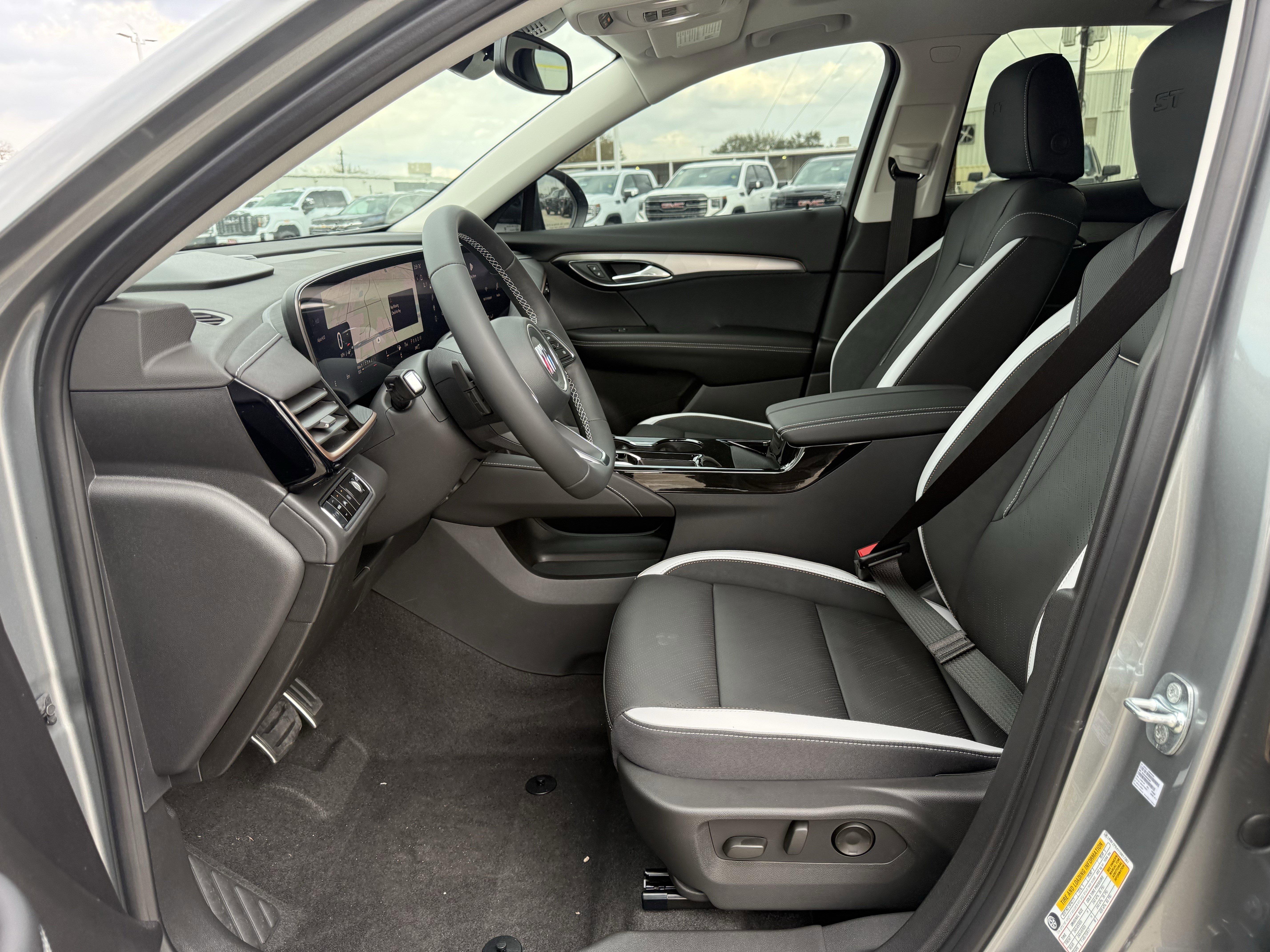 New 2026 Buick Envision Sport Touring image 22