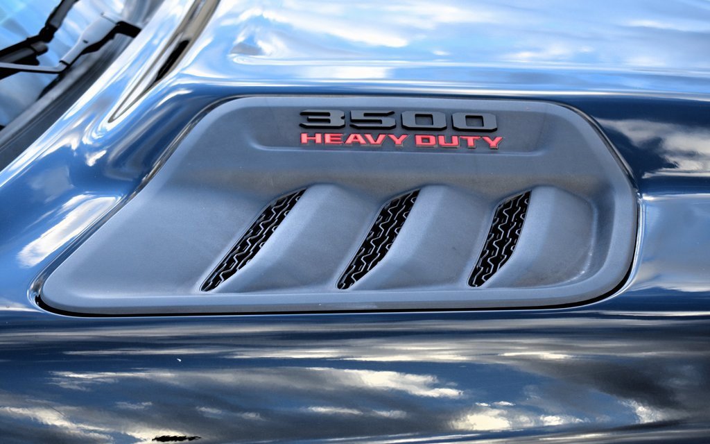 Used 2024 RAM 3500 Laramie w/ Night Edition image 11