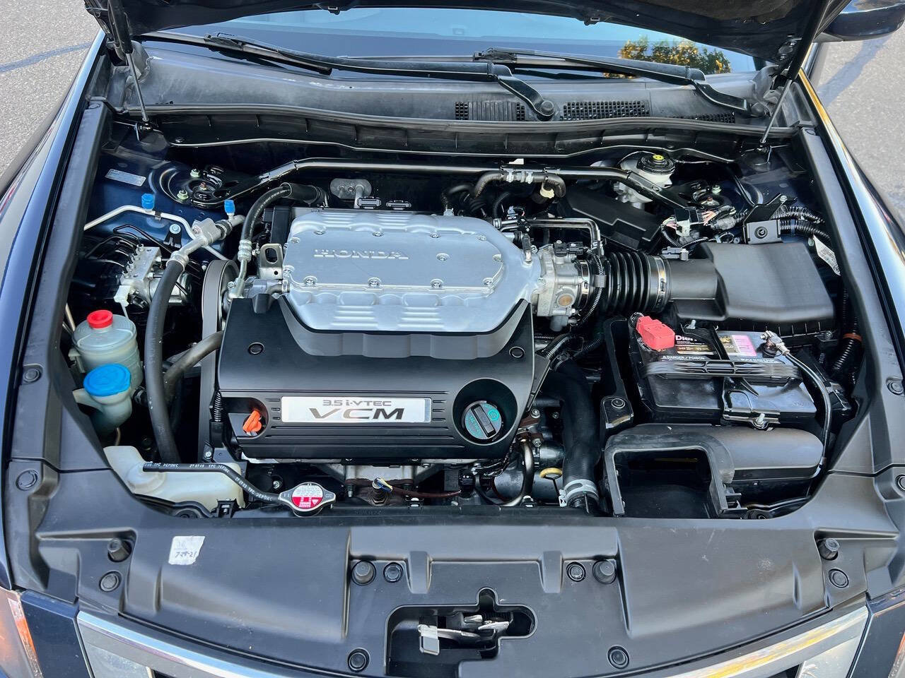 Used 2010 Honda Accord EX-L image 8