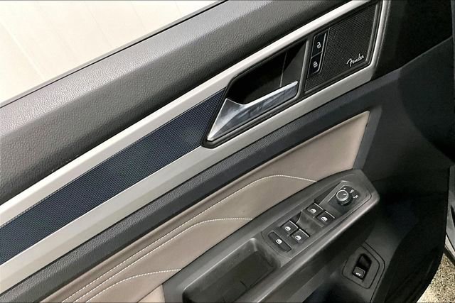 Used 2023 Volkswagen Atlas SEL R-Line image 37