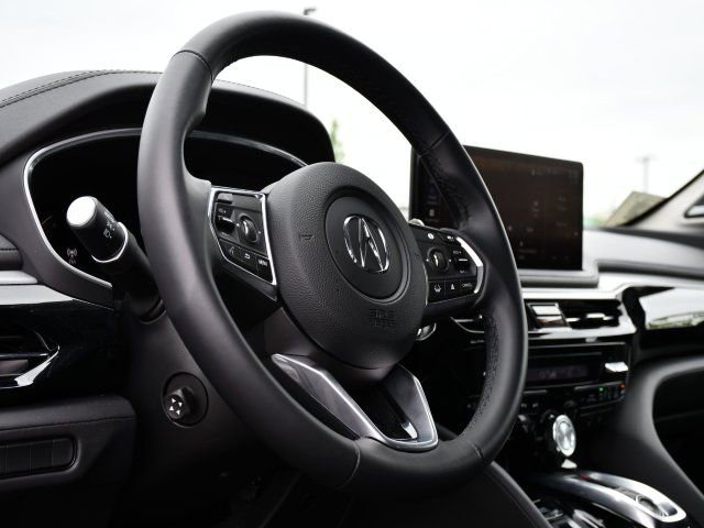 Certified 2026 Acura MDX FWD w/ Technology Package image 12