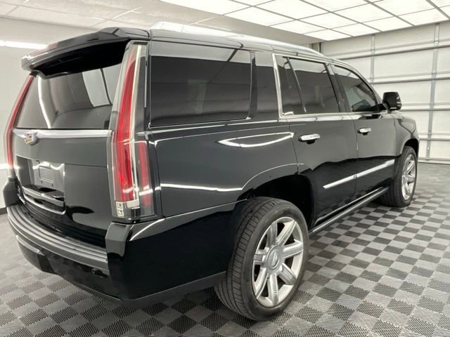 Used 2016 Cadillac Escalade Premium image 23